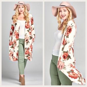 🌺PLUS floral kimono🌺